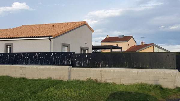 Découpe laser pour ferronnerie décorative Coudes