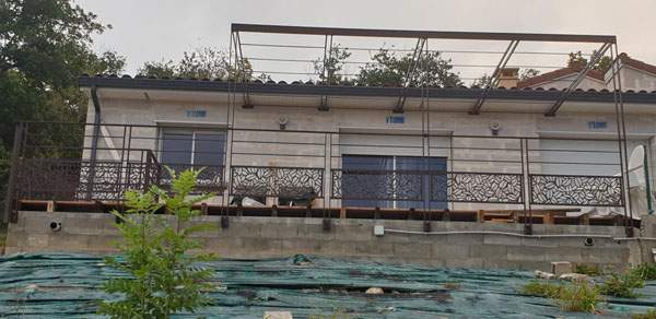 Pergola fer forgé Coudes