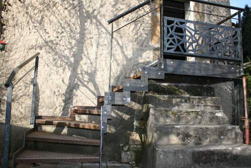 Escalier métallique sur mesure Coudes