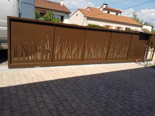 Portail personnalisé métal Coudes