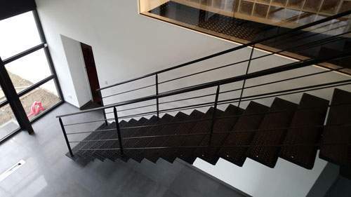 Création escalier métal Coudes