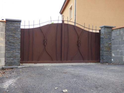 Portail décoratif métal Coudes