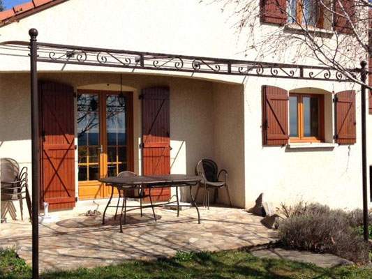 Pergola sur mesure métal Coudes