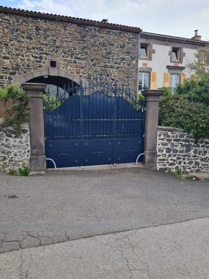 Portail design métal Coudes