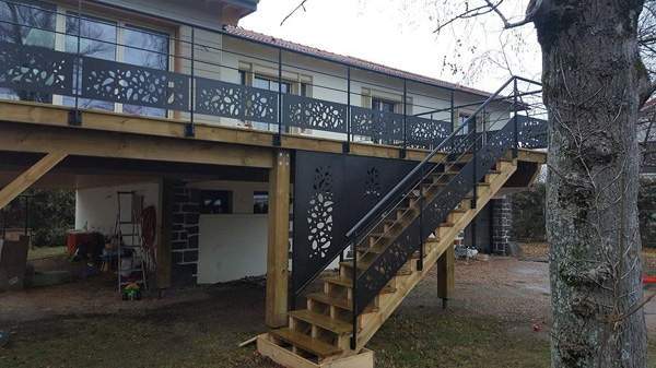 Découpe laser pour ouvrages en métal Coudes