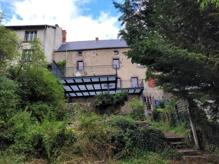 Terrasse métal haut de gamme Coudes