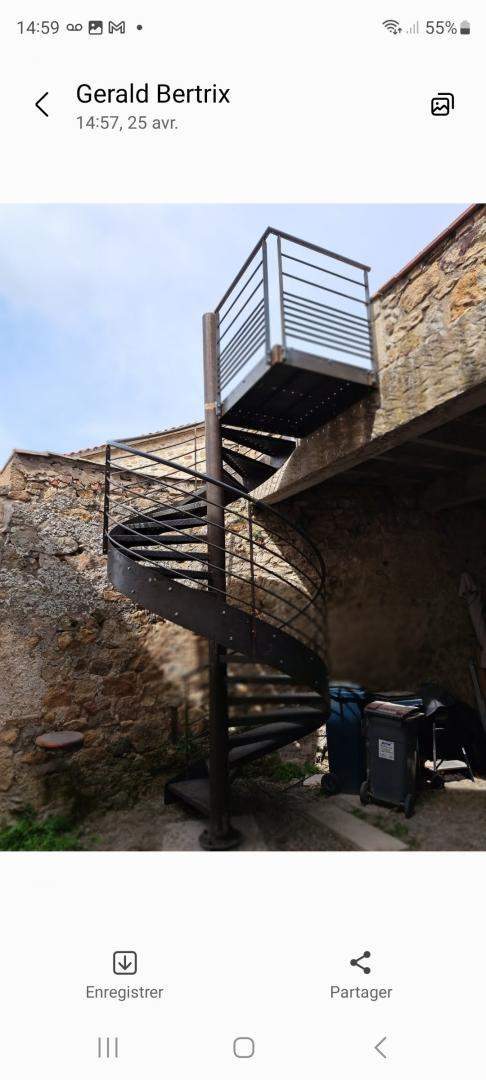 Escalier métallique esthétique Coudes